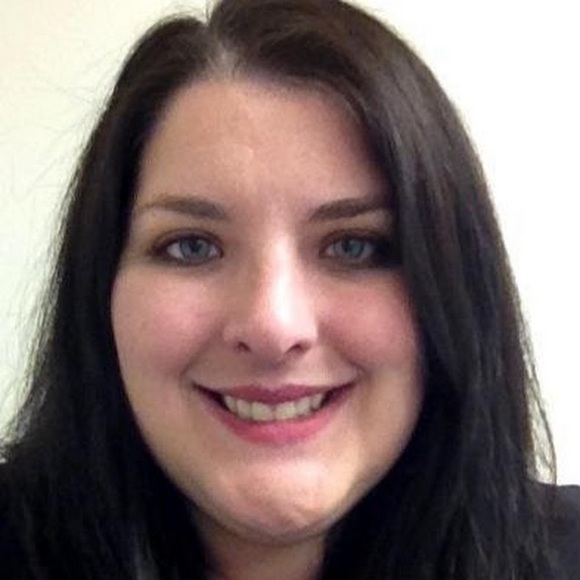 Meet your Posher, Karen - Picture 1 of 1